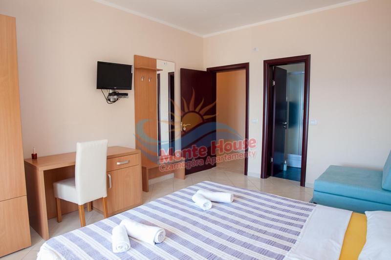 Apartments Lux Lukic Утеха Екстериор снимка