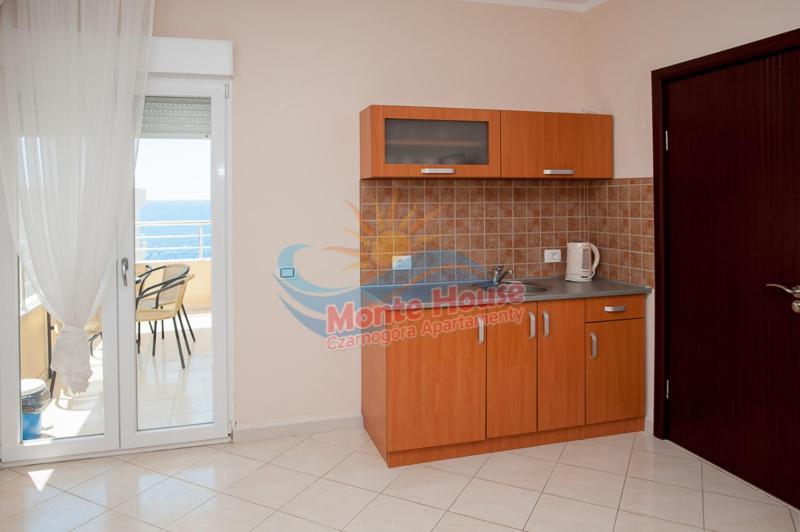 Apartments Lux Lukic Утеха Екстериор снимка